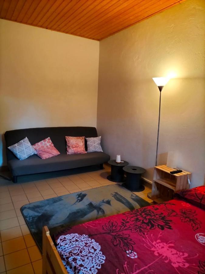 Studio Confortable Proche Des Sites Touristiques Issendolus エクステリア 写真